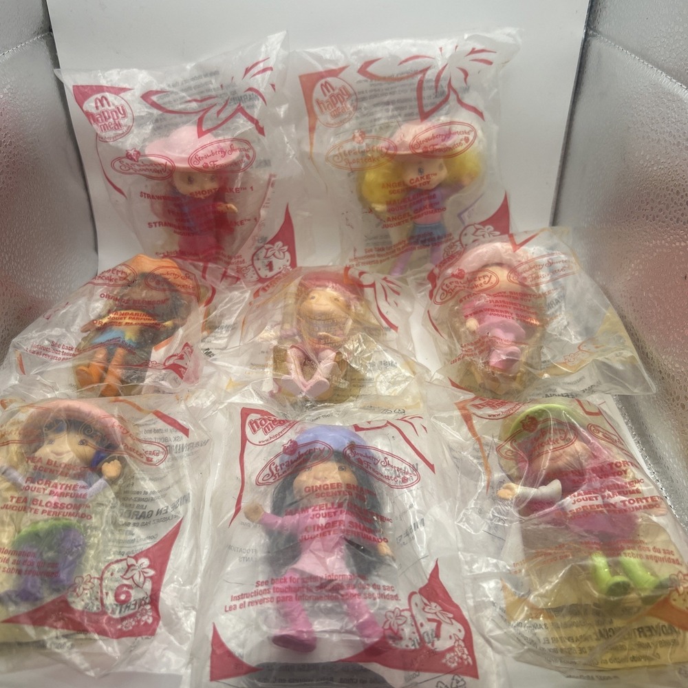 Strawberry Shortcake Scented Dolls Figures, Lot of 8, McDonald's Happy Meal 2007